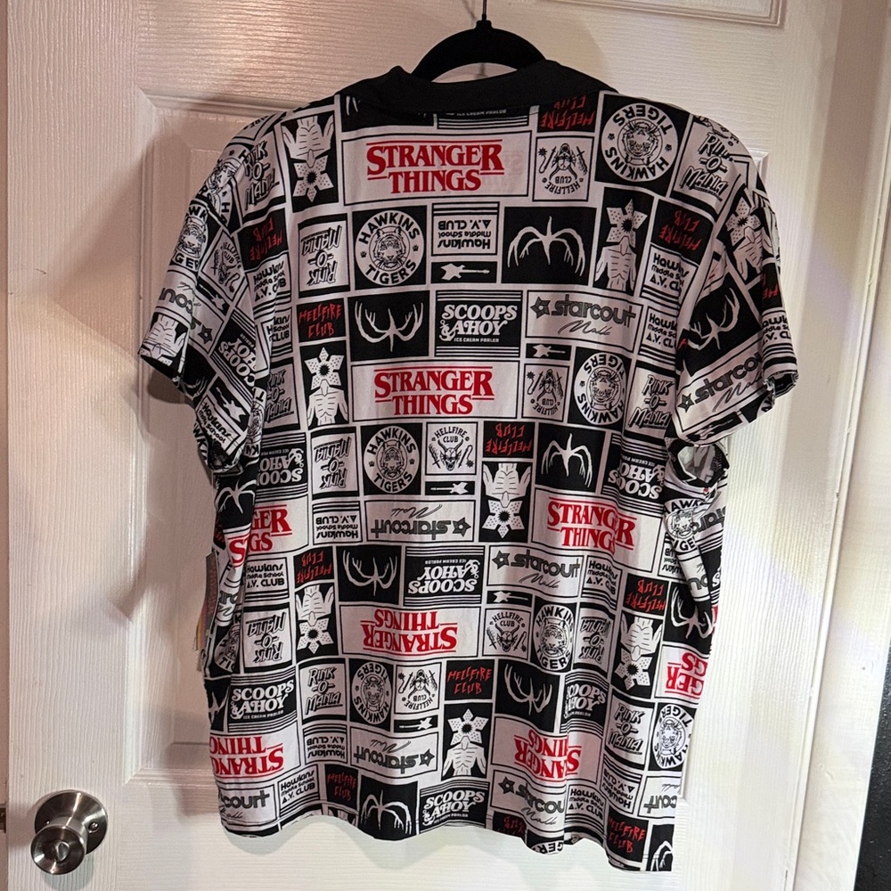 Netflix Stranger Things Logo Print Shirt and Skirt Set in Black, White & Red - Picture 5 of 6